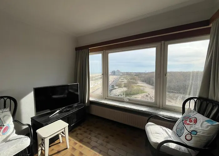Spacious 3 Bedroom With Seaview In Apartament Knokke-Heist